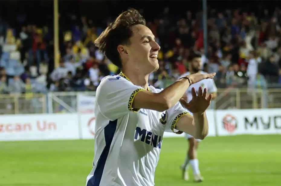 Fenerbahçe'de yeni bir yıldız doğuyor: Emirhan Arkutcu - 2