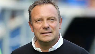 Şampiyon Kocaelispor'a Alman teknik direktör: Takımı 13 yıl sonra şampiyon yapmıştı