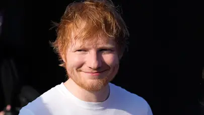 Ed Sheeran çocukluk takımının hissedarı oldu