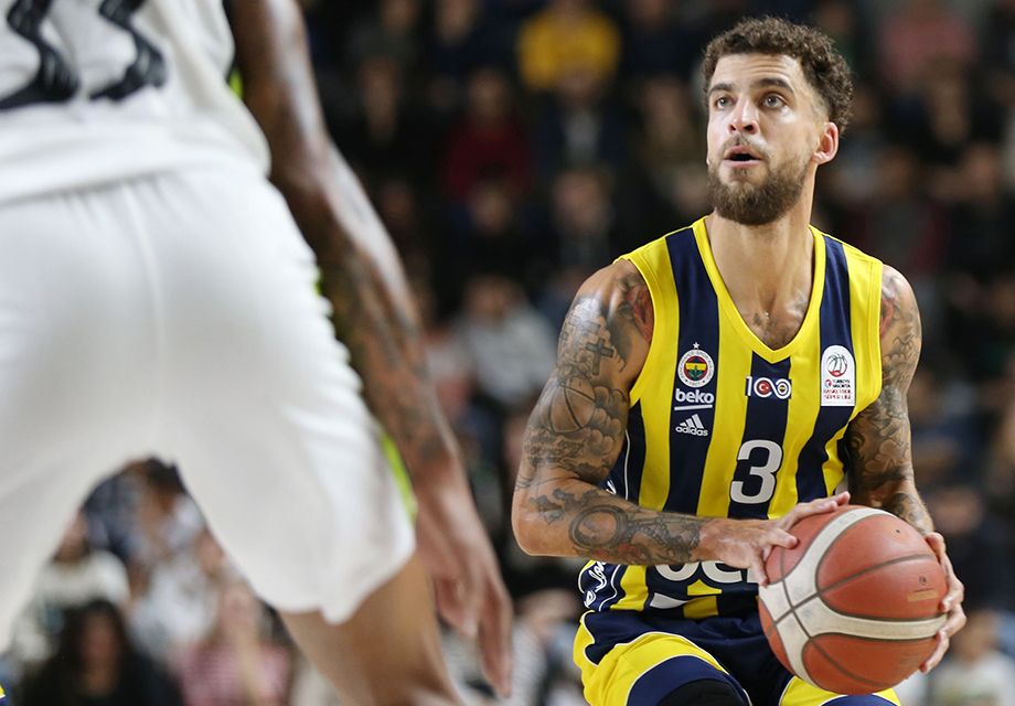 Fenerbahçe Beko oyuncusu Wilbekin ameliyat edildi