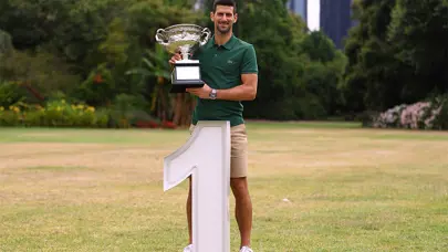 Novak Djokovic, Steffi Graf'ın rekoruna ortak oldu