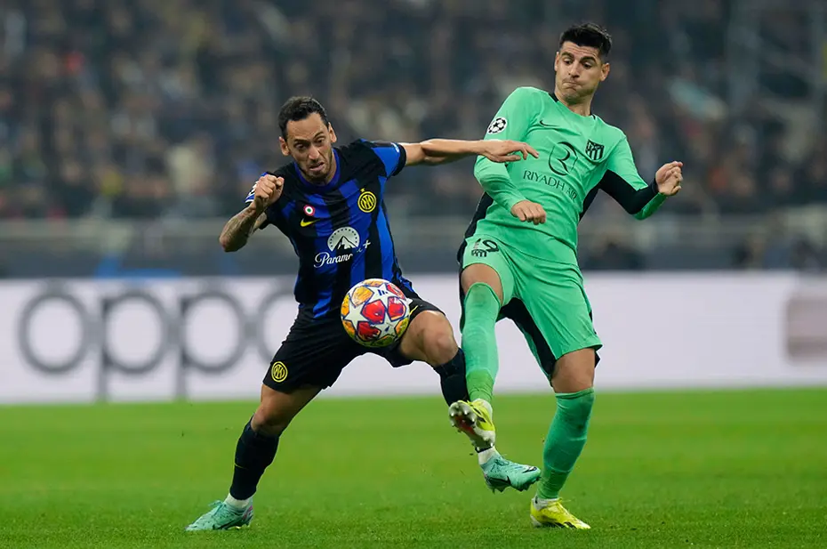 İtalya'da Hakan Çalhanoğlu şaşkınlığı: "Yılın en kötüsü" - 6