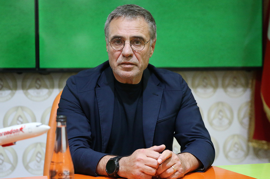 Ersun Yanal'dan Stefan Kuntz'a yapılan eleştirilere tepki