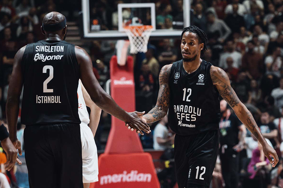 Anadolu Efes kazanmayı unuttu: Euroleague'de 13. yenilgi