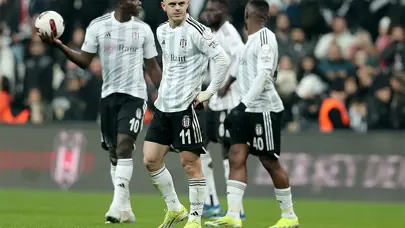 Başakşehir - Beşiktaş maçı ne zaman, saat kaçta? Süper Lig 31. hafta Beşiktaş - Başakşehir maçı hangi kanalda? İlk 11'ler belli oldu