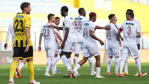 Sivasspor 3 puanı 3 golle aldı Sivasspor 3 puanı 3 golle aldı