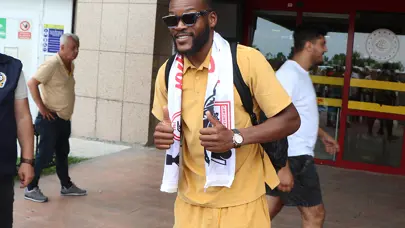 Samsunspor Olivier Ntcham'a kavuştu