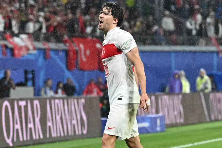 EURO 2024'e damga vuran kadro açıklandı: İlk 11'de 3 Türk - 3 EURO 2024'e damga vuran kadro açıklandı: İlk 11'de 3 Türk - 3
