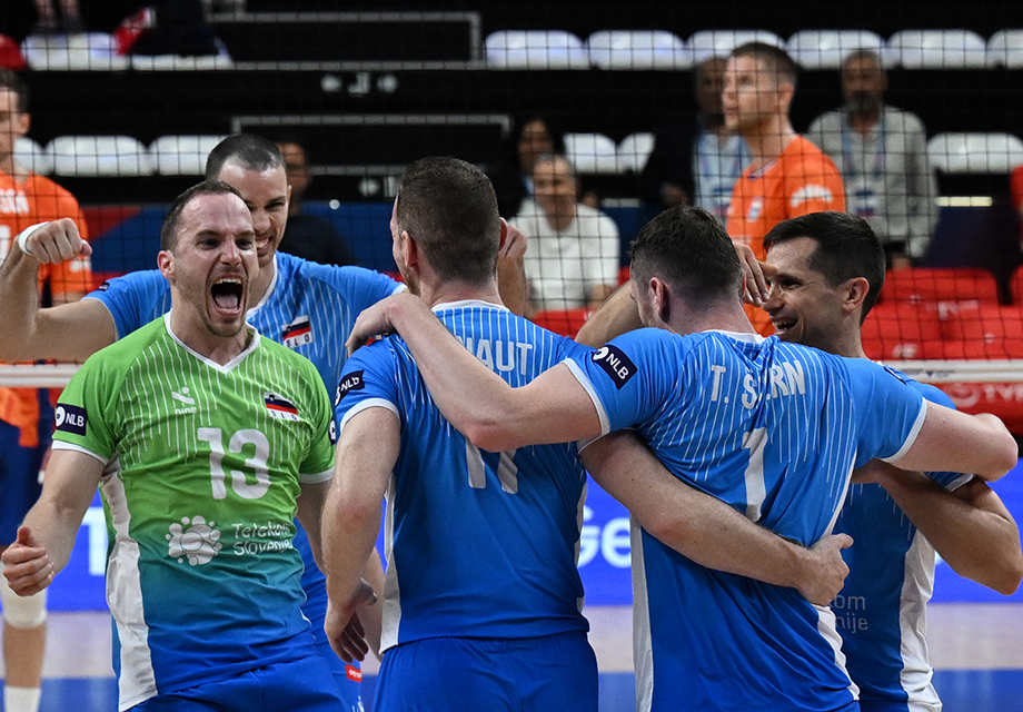 Slovenya Hollanda'yı tie-break setinde geçti