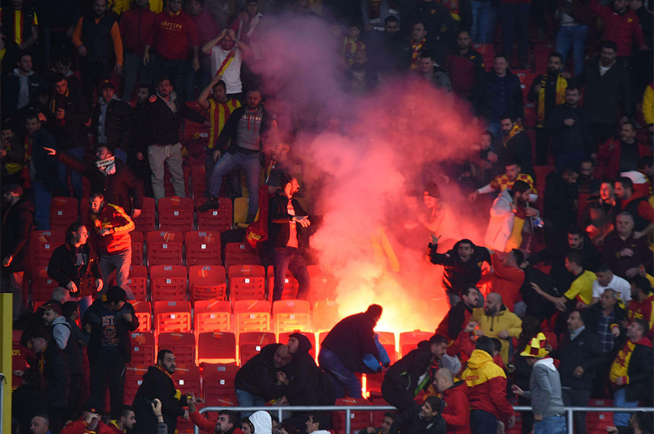 Olaylı Göztepe-Altay derbisinde cezalar onandı