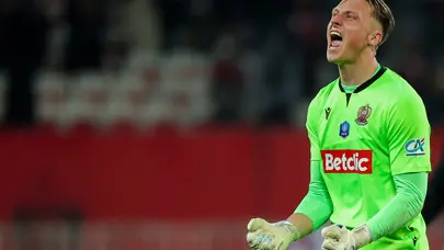 Manchester United'dan 40 milyon euroluk kaleci hamlesi