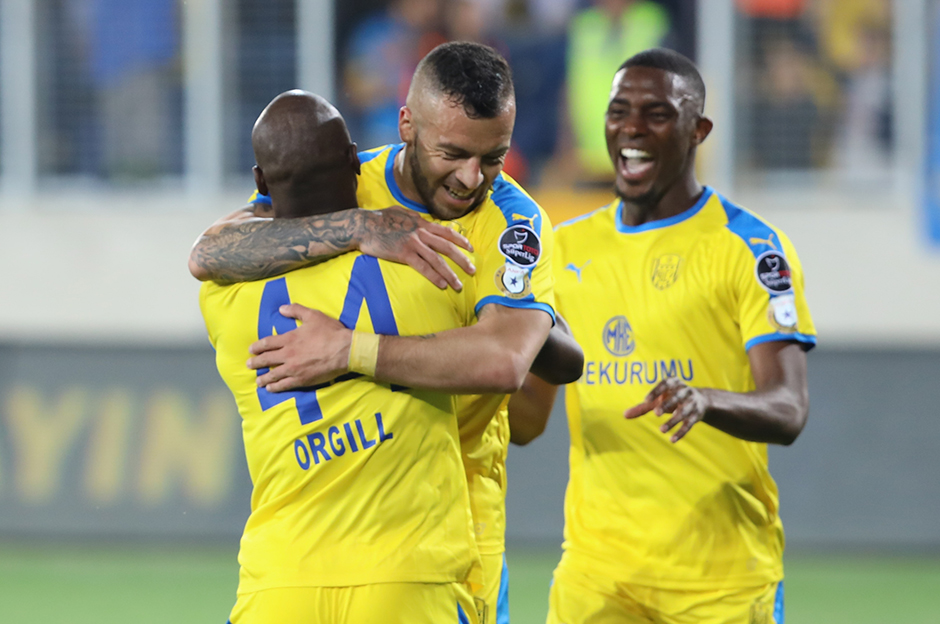 Ankaragücü lige tutundu