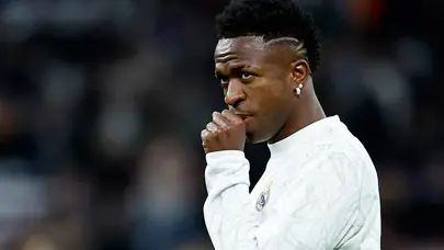 Futbol tarihinde böylesi görülmedi: Vinicius Jr'dan şaşırtan imza