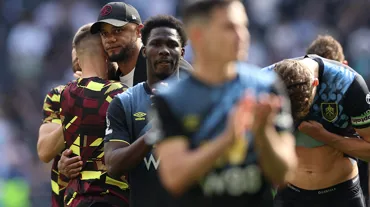 Burnley, Premier Lig'den düştü