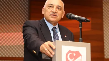 Mehmet Büyükekşi: "İnşallah Türkiye bir futbolcu fabrikası olacak"