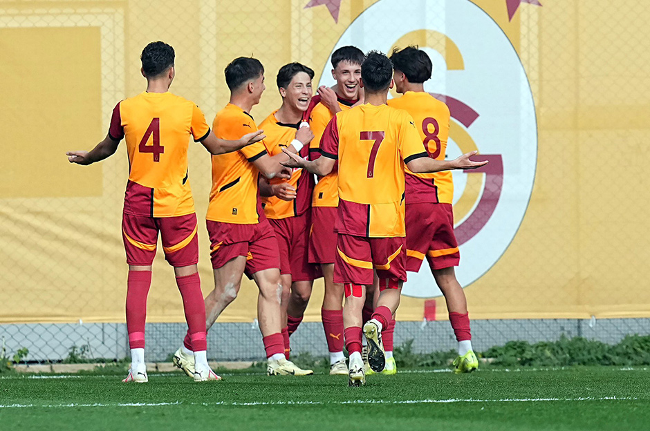 Tarihi fark: Galatasaray - Fenerbahçe U17 derbisinde 9 gol