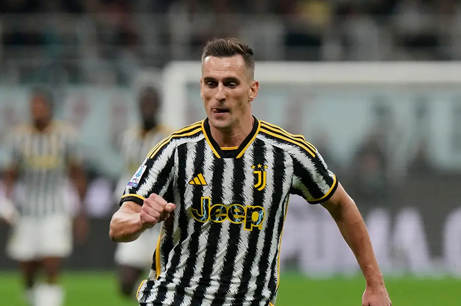 Beşiktaş'ta forvete iki aday - 4