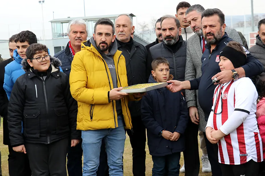 Bülent Uygun'dan Galatasaray maçı öncesi çarpıcı sözler: "Delikanlı hakem istiyoruz" - 15
