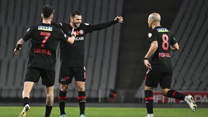 Karagümrük'ten 3 gollü galibiyet