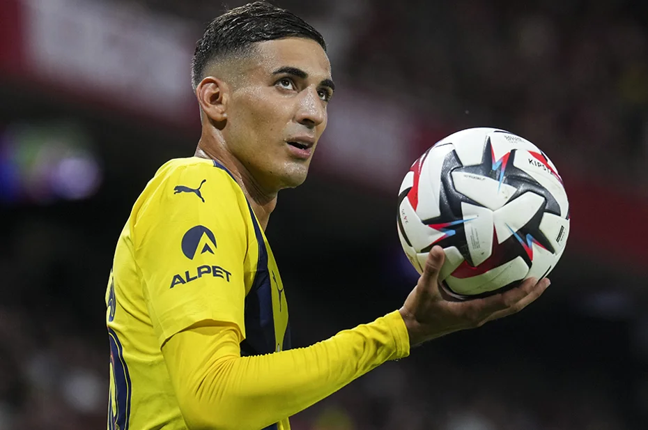 Mourinho üzerini çizdi: Fenerbahçe'den beklenmedik karar - 1 Mourinho üzerini çizdi: Fenerbahçe'den beklenmedik karar - 1