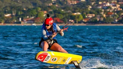 Derin Atakan'dan altın madalya