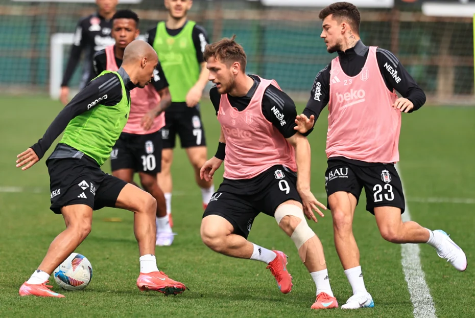 Beşiktaş'ta Elan Ricardo planı: İlk maçına çıkıyor - 1