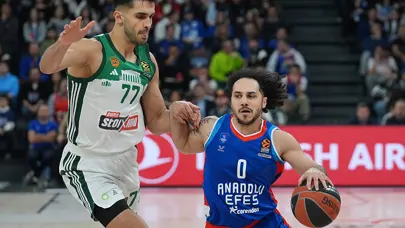 Anadolu Efes, Panathinaikos'a fark attı