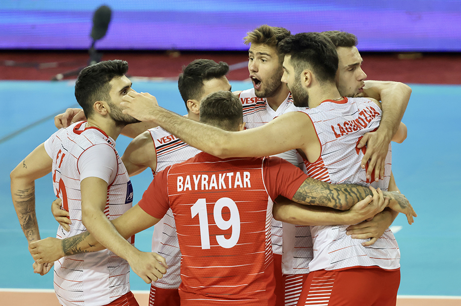 Filenin Efeleri, Avrupa Şampiyonası'na yenilgiyle başladı