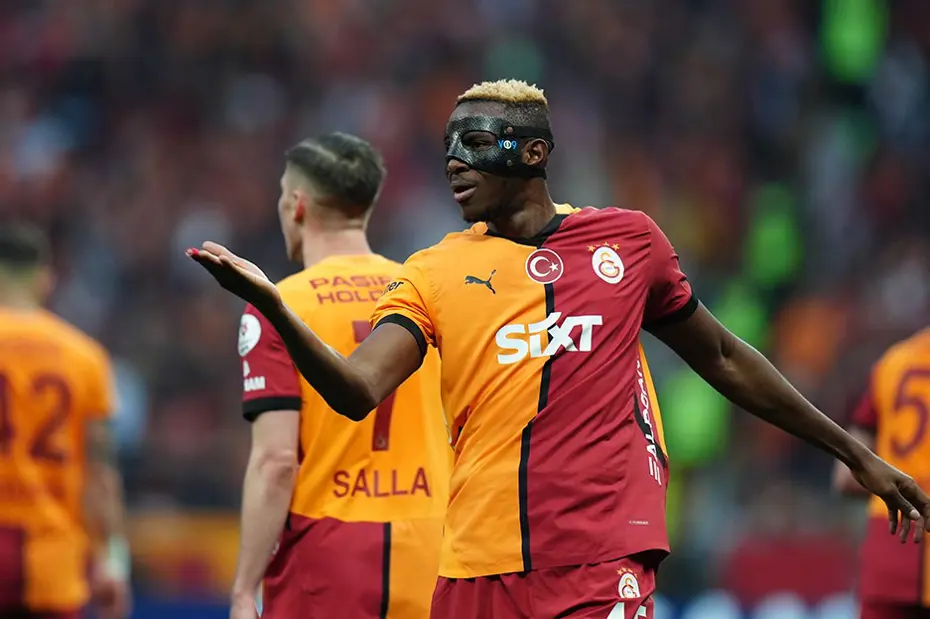 Victor Osimhen'e servet: Maaş teklifi ortaya çıktı - 3