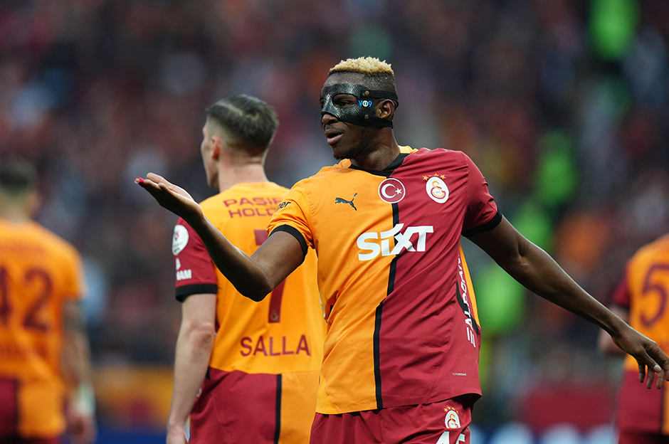 (Maç özeti) Galatasaray ilk yarıda fişi çekti