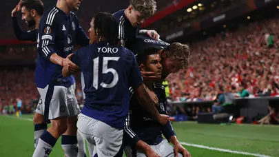 Finalin kapısını araladı: Manchester United Avrupa'da bambaşka