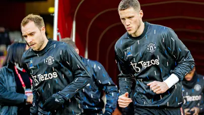 Transferin son günü Manchester United'a şok