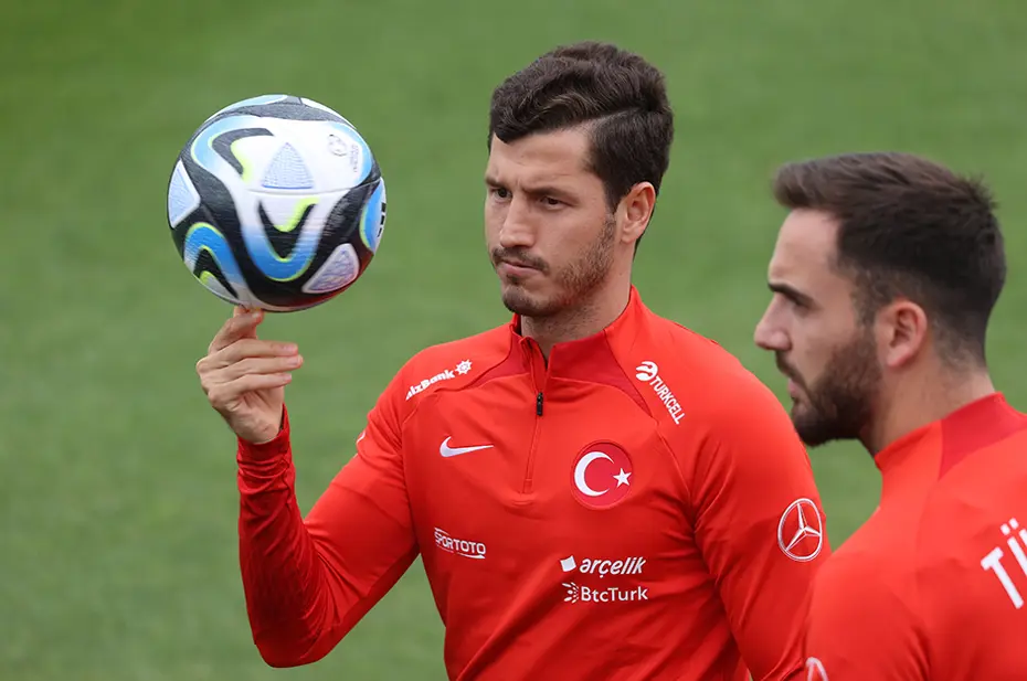 Almanya Kenan Karaman'ı konuşuyor: Maç başlar başlamaz yaptığı hareketle tarihe geçti - 4