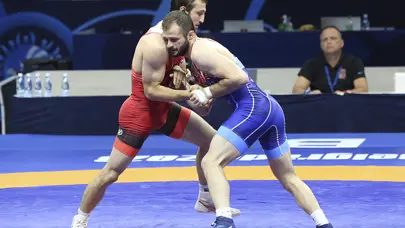 Enes Başar'dan Dünya Güreş Şampiyonası'nda bronz madalya