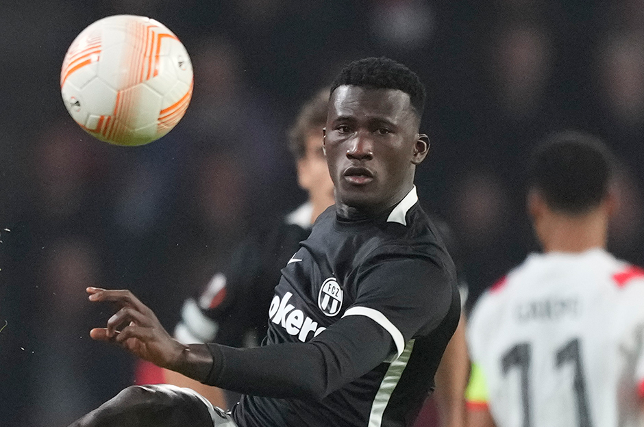 Ön libero transferi için B planı Cheick Conde: Teklif yapıldı