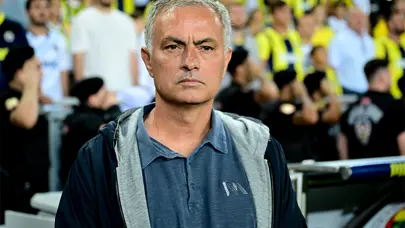 Jose Mourinho rotasyona gidiyor: Derbi 11'inden 5 futbolcu kulübeye