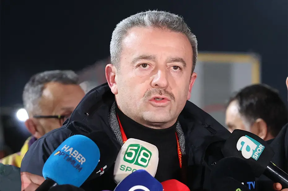 İbrahim Hatipoğlu'ndan merak edilenlere yanıt: Transfer ve Şampiyonlar Ligi gündemi - 14