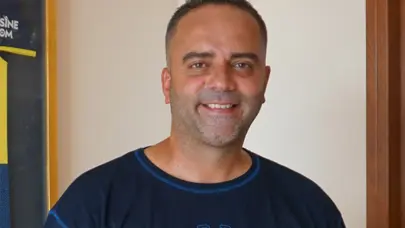 Semih Şentürk'ten Fenerbahçeli futbolcuya yaylım ateşi: "Bu taraftar seni sevmez"