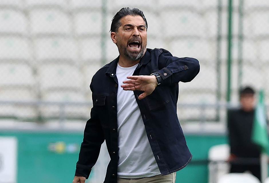 Rize'de Klasik Hikaye: Palut Çayı Demlemeden Yolcu!