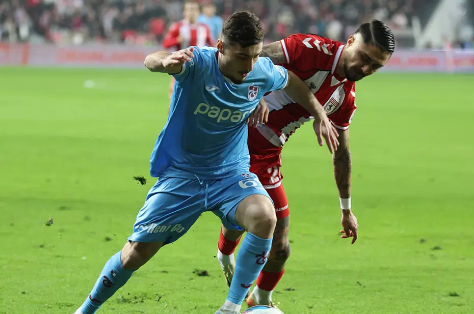 Bu sezon üst üste iki maç kazanamayan Trabzonspor'a sert eleştiri: "Yeter artık bıktırdınız" - 2