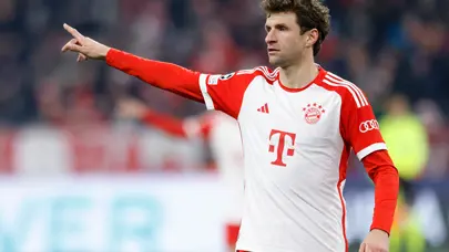 Müller, Bayern Münih'te devam ediyor