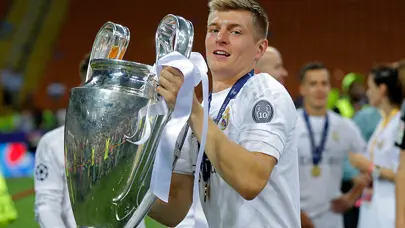 Toni Kroos sürpriz kararını duyurdu