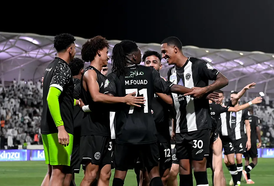 Fatih Terim'in takımı Al Shabab, Merih Demiral'lı Al Ahli'yi 3 golle yendi - 4