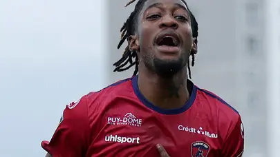 Orta sahaya Muhammed Cham hamlesi