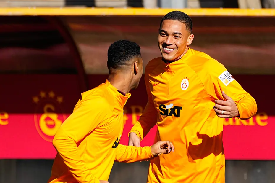 Carlos Vinicius'un yeni adresi şekilleniyor - 6