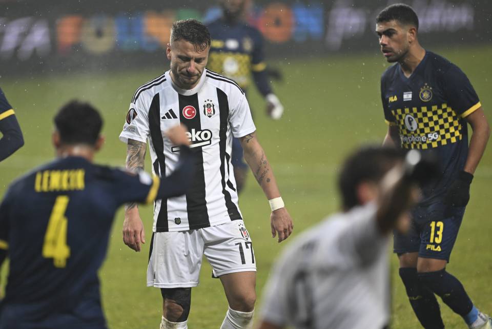 "Yok artık! Bu kadarı da gerçekten fazla" | Spor yazarları, Beşiktaş'ın mağlubiyeti için ne dedi?