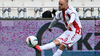 Sivasspor'da Alex Pritchard ve Emre Gökay yok