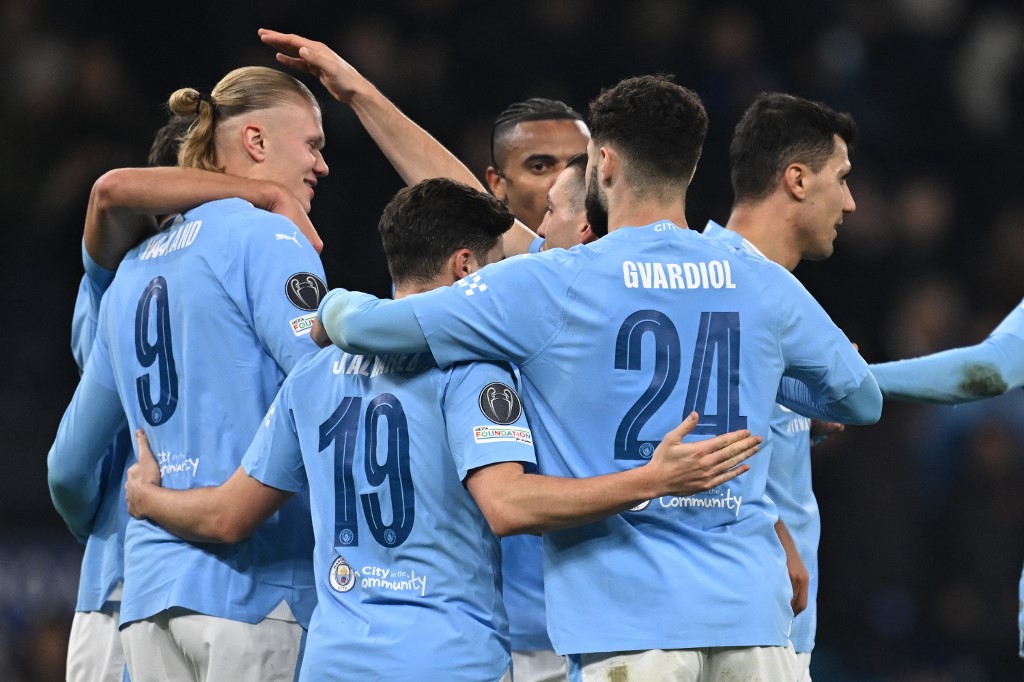 Liverpool Manchester City maçı şifresiz mi, ne zaman, saat kaçta? Jürgen Klopp ve Guardiola karşı karşıya (Liverpool - M. City maçı hangi kanalda)