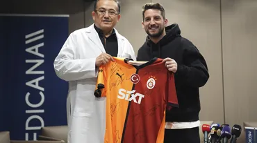 Dünya Kanser Günü etkinliğine katılan Mertens'ten dikkat çeken "oruç" sorusu