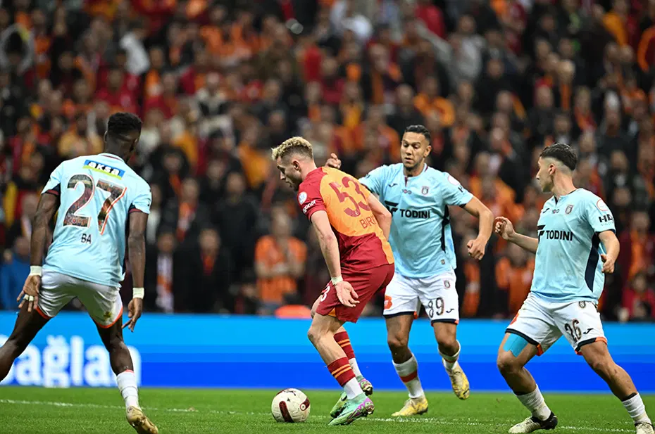 Barış Alper Yılmaz'a İtalyan takibinde Montella detayı - 4